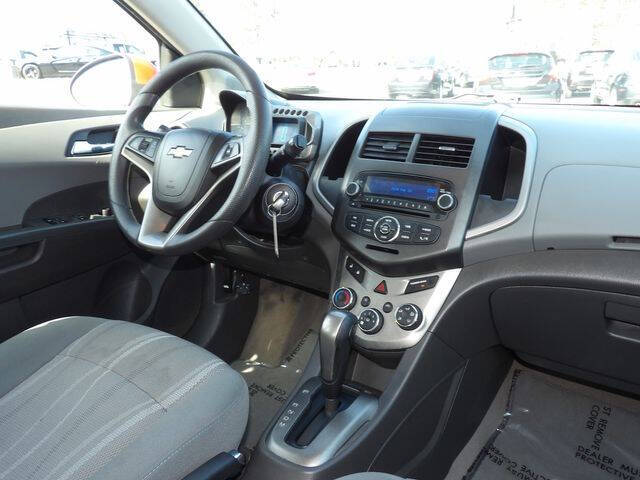 2014 Chevrolet Sonic LT Auto