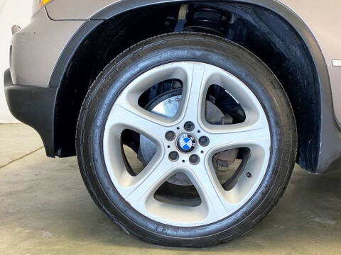 2005 BMW X5 3.0i