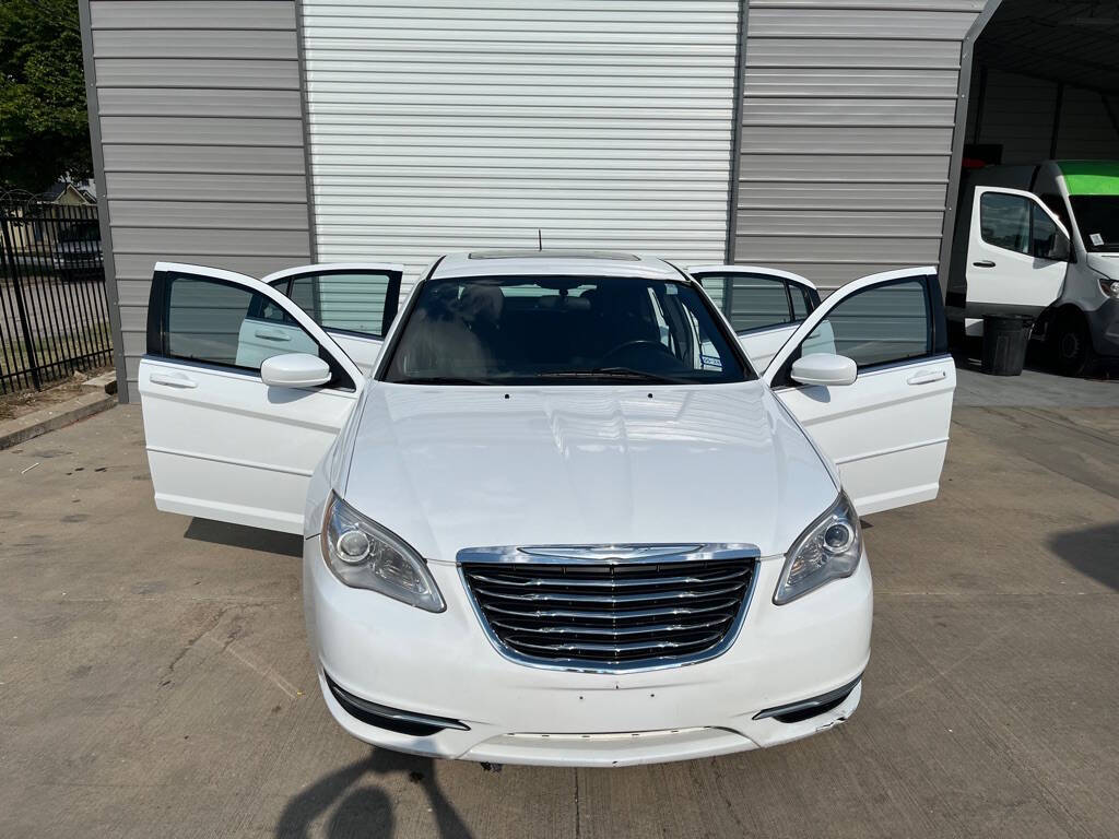 2013 Chrysler 200 for sale at Auto Haus Imports in Grand Prairie, TX