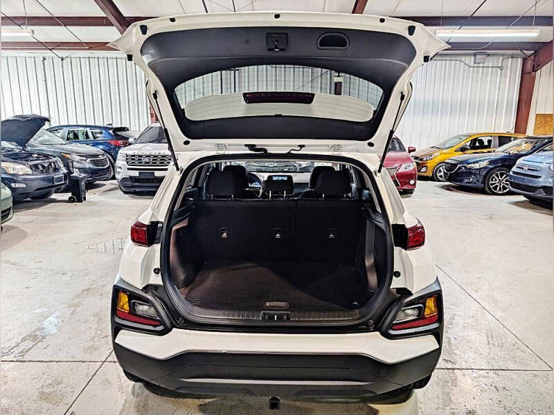 2021 Hyundai Kona SEL Plus