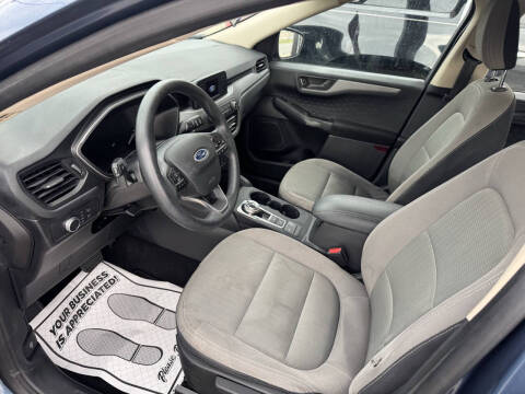 2020 Ford Escape S