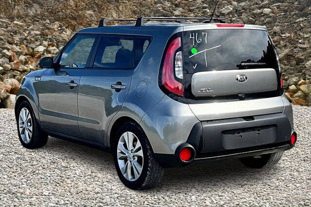 2015 Kia Soul +