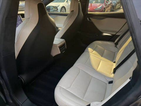 2020 Tesla Model S