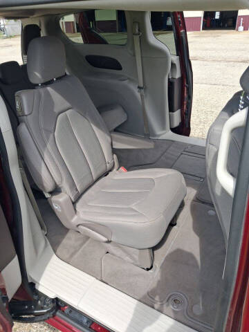 2019 Chrysler Pacifica Touring Plus