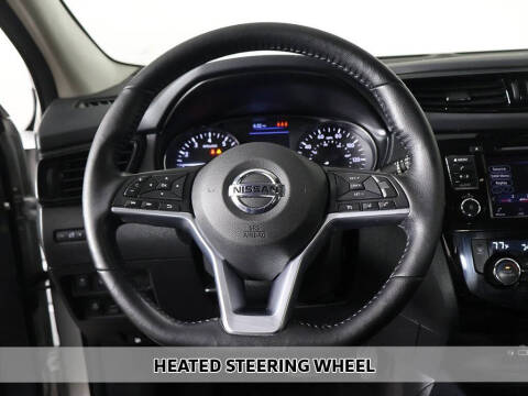 2022 Nissan Rogue Sport SV