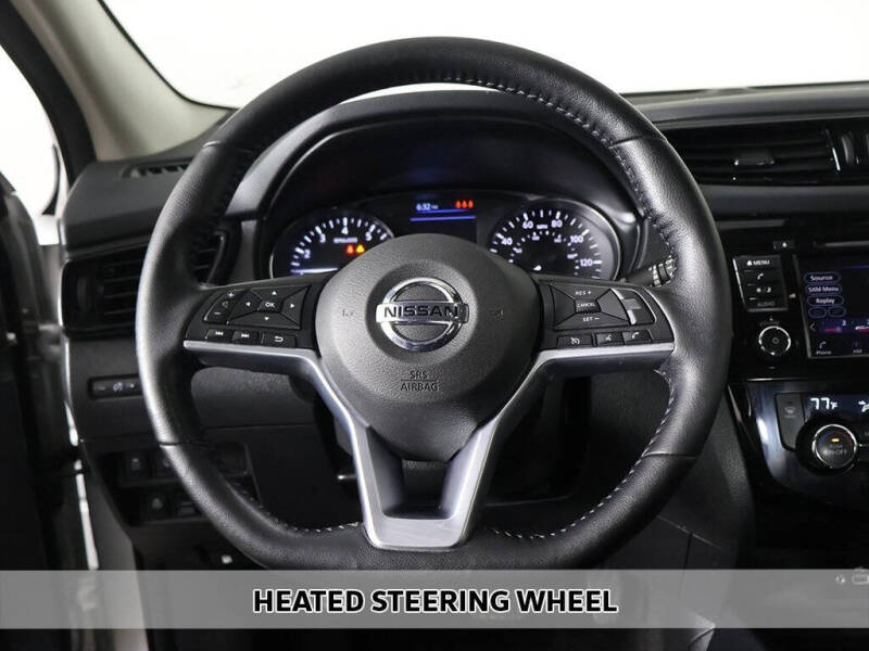 2022 Nissan Rogue Sport SV