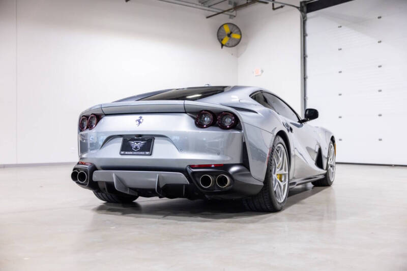 2019 Ferrari 812 Superfast