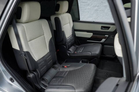 2024 Toyota Sequoia Capstone