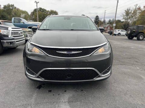 2019 Chrysler Pacifica Touring L Plus