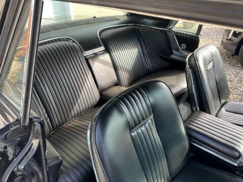 1964 Ford Thunderbird