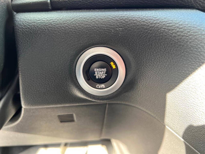 2020 Chrysler Pacifica Limited 35th Anniversary