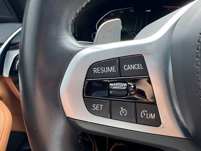 2022 BMW 5 Series 540i