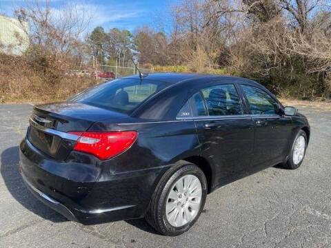 2013 Chrysler 200 LX