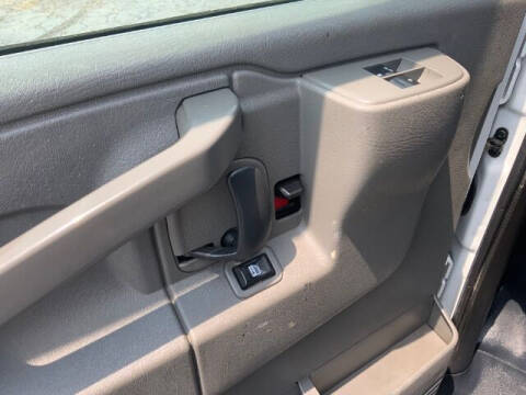 2020 Chevrolet Express 2500