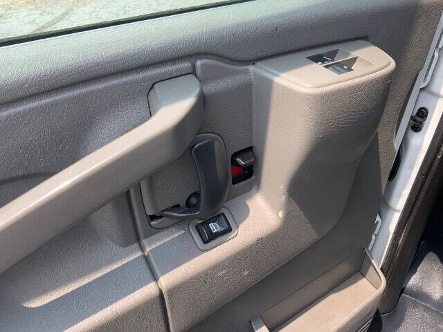 2020 Chevrolet Express 2500