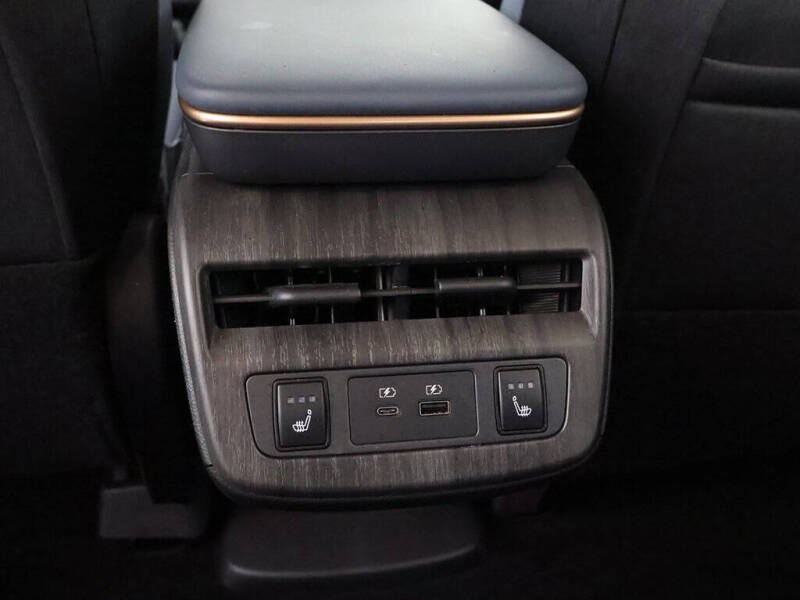 2023 Nissan Ariya Platinum+ e-4ORCE