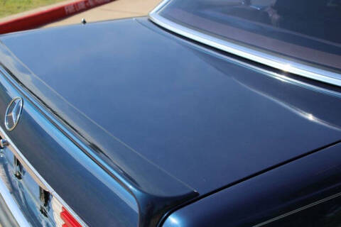 1985 Mercedes-Benz 500-Class