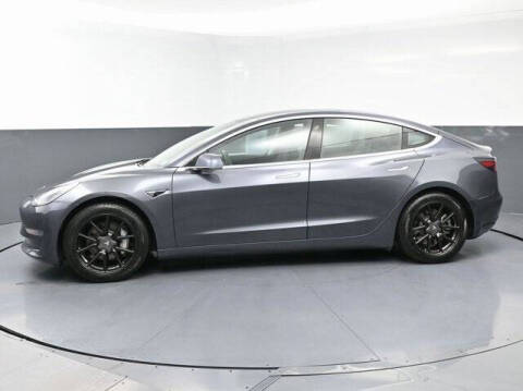 2020 Tesla Model 3 Standard Range Plus