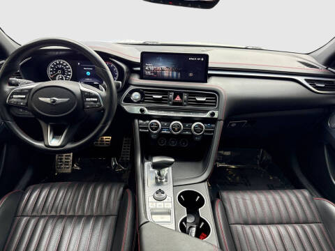 2023 Genesis G70
