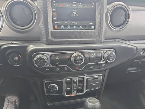 2022 Jeep Gladiator Willys