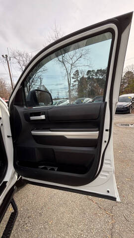 2014 Toyota Tundra SR5