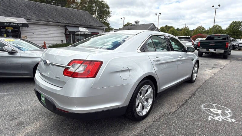 2011 Ford Taurus SEL