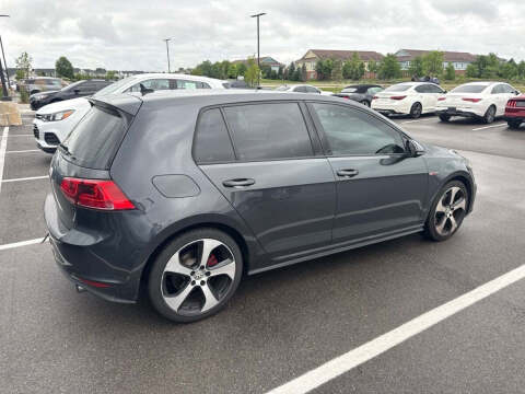 2017 Volkswagen Golf GTI S
