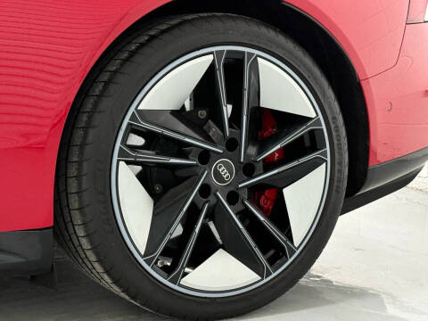 2022 Audi RS e-tron GT quattro