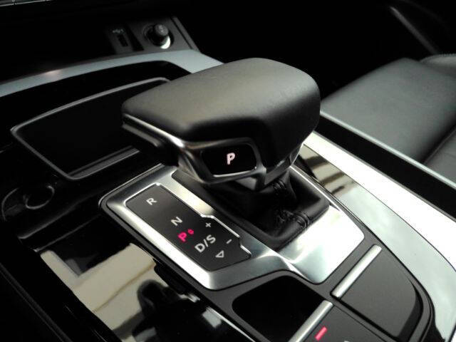 2024 Audi Q5 quattro S line Premium 45 TFSI