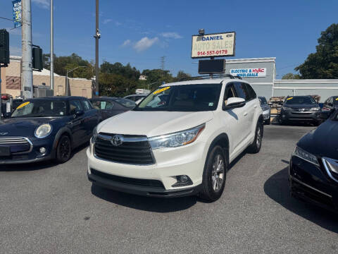 2015 Toyota Highlander LE Plus