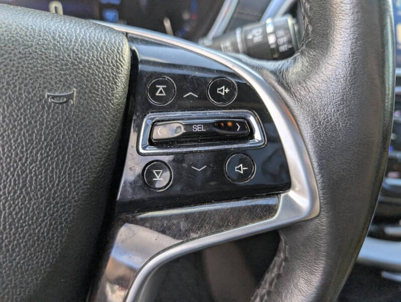 2014 Cadillac SRX Performance Collection