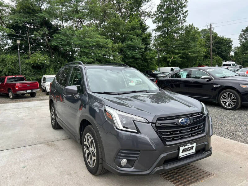 2022 Subaru Forester Premium
