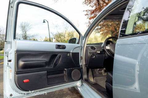 2010 Volkswagen New Beetle