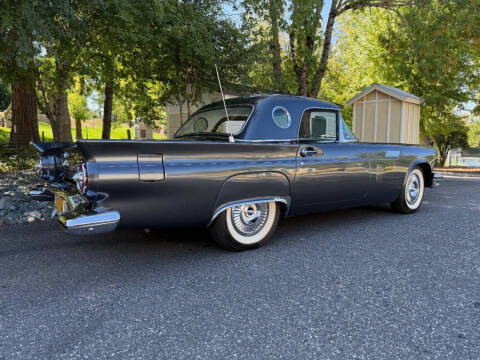 1957 Ford Thunderbird