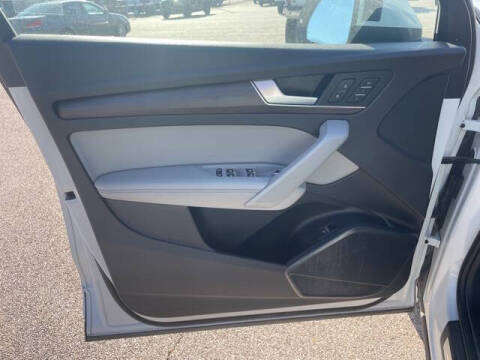 2022 Audi Q5 quattro S line Prem Plus 45 TFSI