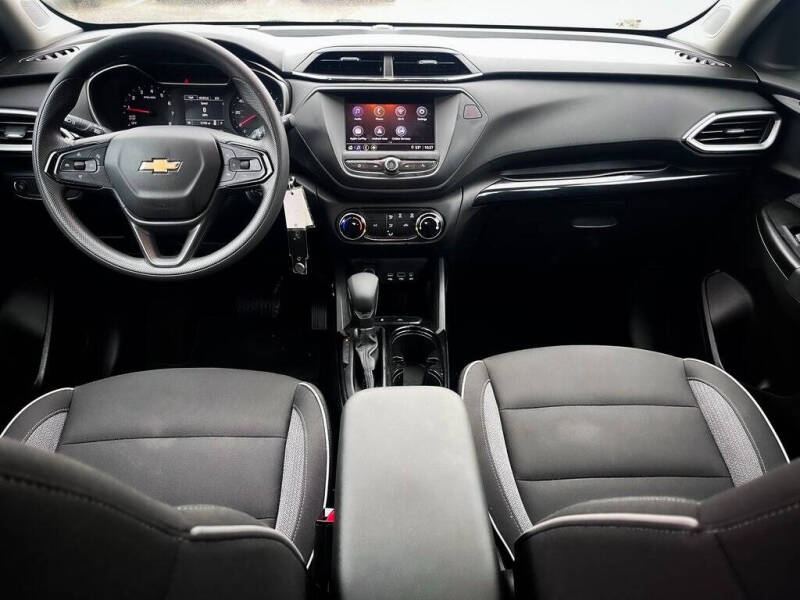 2023 Chevrolet TrailBlazer LS