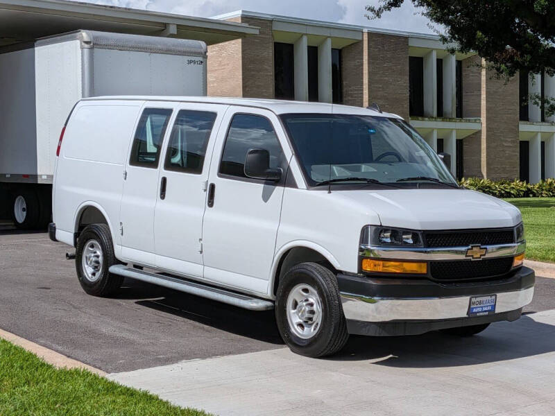 2025 Chevrolet Express 2500
