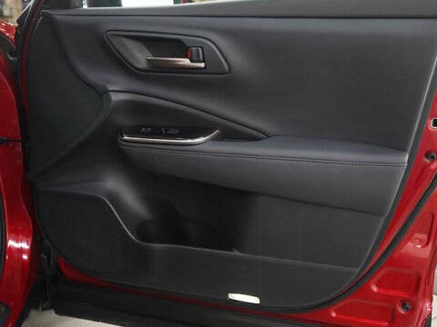 2025 Toyota Crown Signia XLE