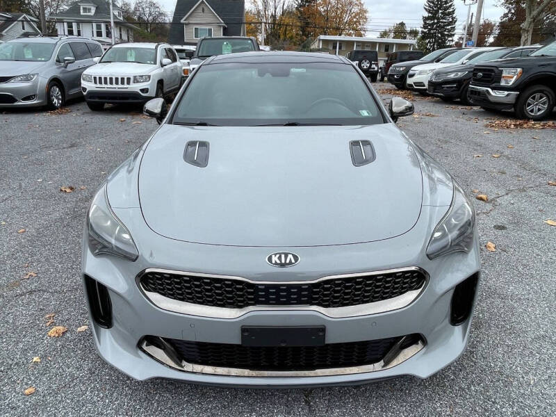 2019 Kia Stinger GT1