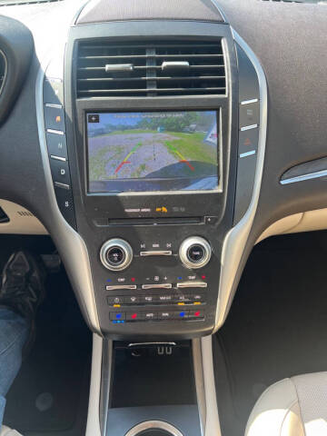 2017 Lincoln MKC Reserve