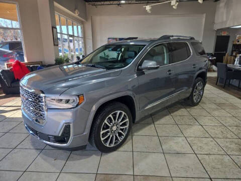 2022 GMC Acadia Denali