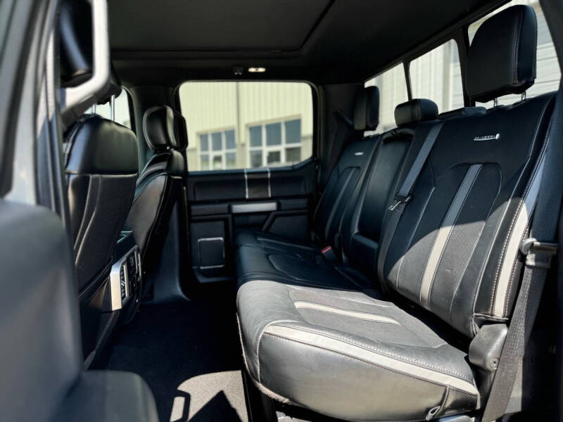 2019 Ford F-250 Super Duty Platinum photo 13