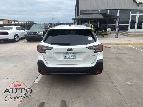 2023 Subaru Outback Premium