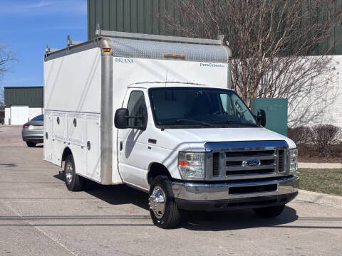 2012 Ford E-Series E-350 SD