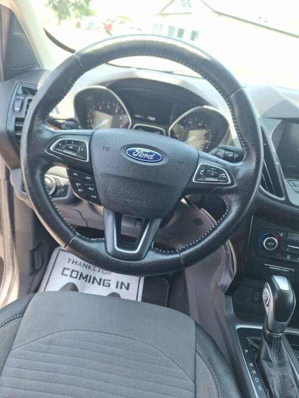 2019 Ford Escape SE