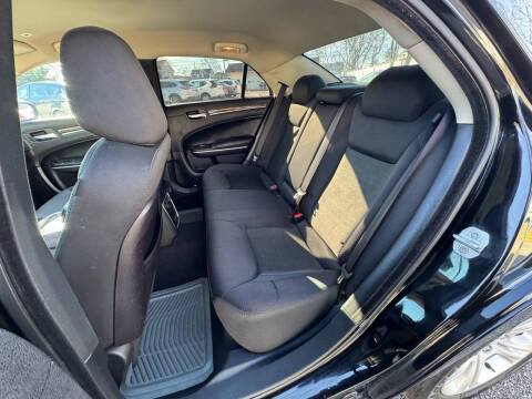 2019 Chrysler 300 Touring