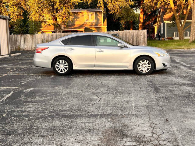 2015 Nissan Altima for sale at Autolink in Kansas City, KS