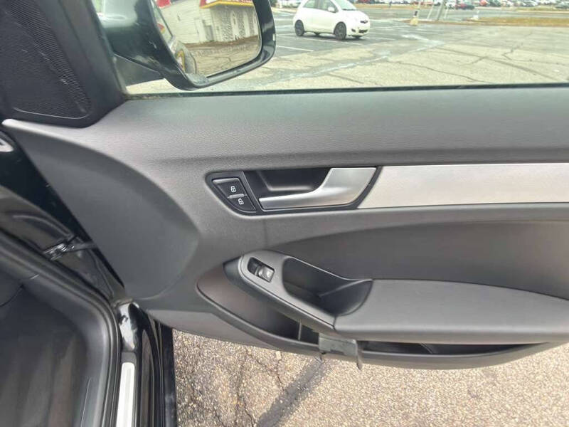 2010 Audi A4 2.0T quattro Premium Plus