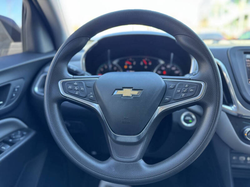 2023 Chevrolet Equinox LS