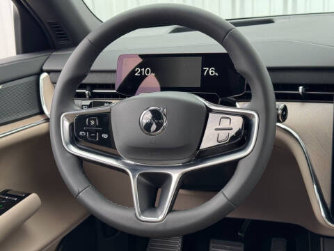 2025 Volvo EX90 Twin Performance Plus 7P